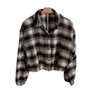 Hesperus Cropped Flannel Plaid Oversized Shirt Black Tan White Women’s Size L
